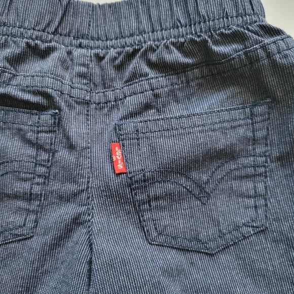 LEVI'S INFANT BOYS DENIM SHORTS - Picture 3 of 5